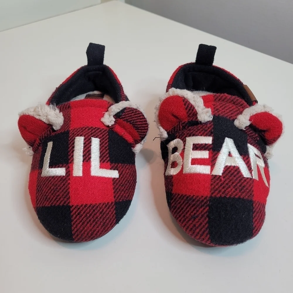 DF by Dearfoams Lil Bear Faux Fur Plaid Unisex Slippers Size 9-10 Toddler